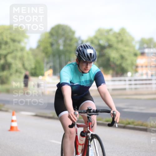 17.08.2025 - KN Förde Triathlon 2025 Yannick Fuchs http://msf.ph/oto/8623229 17.08.2025 09:56:39 Radfahren 130, 138, 145, 151, 212, 205 meine-sportfotos.de