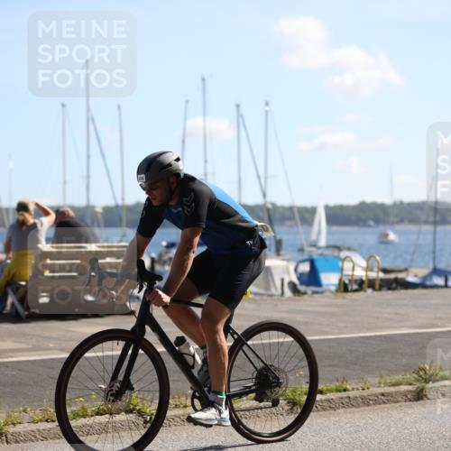 17.08.2025 - KN Förde Triathlon 2025 Yannick Fuchs http://msf.ph/oto/8623251 17.08.2025 11:14:18 Radfahren 273, 285, 288, 614, 630, 273, 280, 356, 612, 617 meine-sportfotos.de