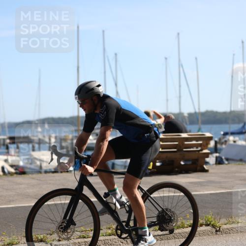 17.08.2025 - KN Förde Triathlon 2025 Yannick Fuchs http://msf.ph/oto/8623253 17.08.2025 11:14:18 Radfahren 273, 285, 288, 614, 630, 273, 280, 356, 612, 617 meine-sportfotos.de