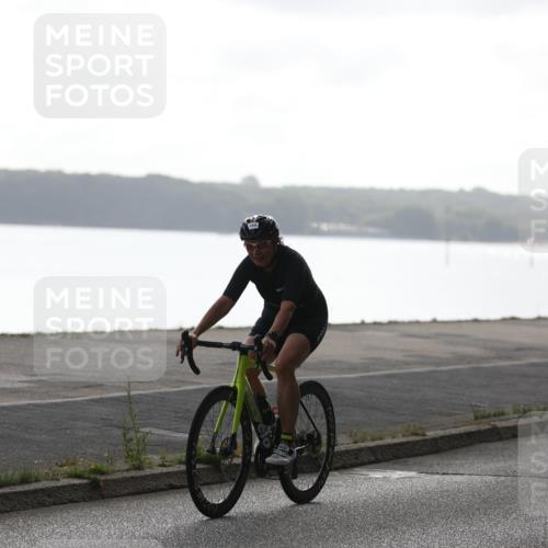17.08.2025 - KN Förde Triathlon 2025 Yannick Fuchs http://msf.ph/oto/8623345 17.08.2025 09:57:37 Radfahren 144, 190, 139 meine-sportfotos.de