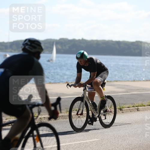 17.08.2025 - KN Förde Triathlon 2025 Yannick Fuchs http://msf.ph/oto/8623400 17.08.2025 11:15:08 Radfahren 281, 345, 353, 374, 380, 625, 632, 642, 330, 609, 613, 619, 621, 638, 642 meine-sportfotos.de