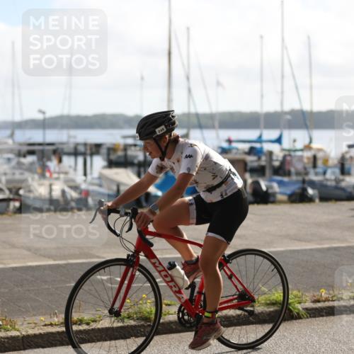 17.08.2025 - KN Förde Triathlon 2025 Yannick Fuchs http://msf.ph/oto/8623410 17.08.2025 09:58:12 Radfahren 143, 197, 249, 118 meine-sportfotos.de