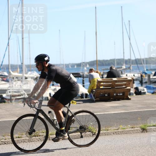 17.08.2025 - KN Förde Triathlon 2025 Yannick Fuchs http://msf.ph/oto/8623429 17.08.2025 11:15:22 Radfahren 284, 300, 307, 377, 622, 623, 629, 284, 345, 377 meine-sportfotos.de
