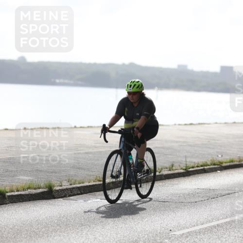 17.08.2025 - KN Förde Triathlon 2025 Yannick Fuchs http://msf.ph/oto/8623463 17.08.2025 09:58:42 Radfahren 180, 200, 228, 238 meine-sportfotos.de
