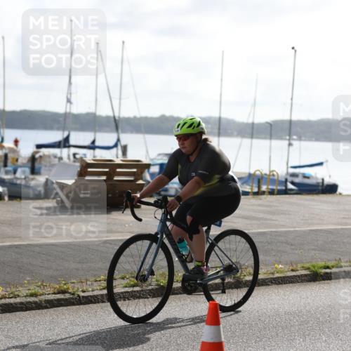 17.08.2025 - KN Förde Triathlon 2025 Yannick Fuchs http://msf.ph/oto/8623469 17.08.2025 09:58:43 Radfahren 180, 200, 228, 238 meine-sportfotos.de