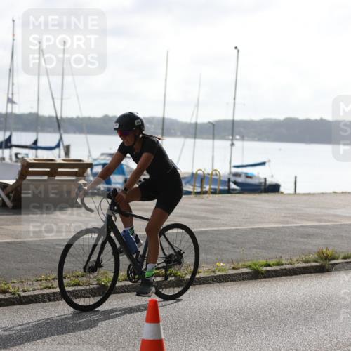 17.08.2025 - KN Förde Triathlon 2025 Yannick Fuchs http://msf.ph/oto/8623474 17.08.2025 09:58:44 Radfahren 180, 200, 228, 238 meine-sportfotos.de
