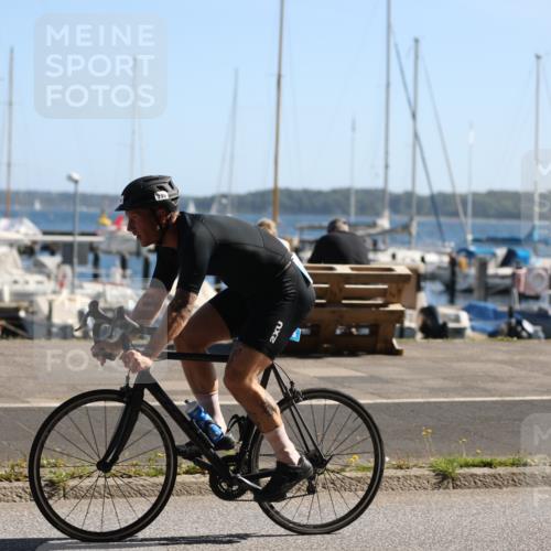 17.08.2025 - KN Förde Triathlon 2025 Yannick Fuchs http://msf.ph/oto/8623513 17.08.2025 11:15:44 Radfahren 261, 295, 309, 332, 359, 382, 624, 282, 627 meine-sportfotos.de