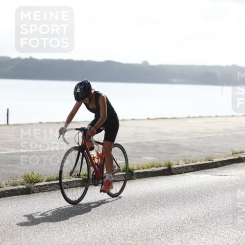 17.08.2025 - KN Förde Triathlon 2025 Yannick Fuchs http://msf.ph/oto/8623519 17.08.2025 09:59:31 Radfahren 140, 144, 204, 246, 139 meine-sportfotos.de