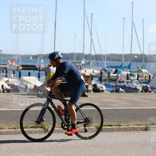 17.08.2025 - KN Förde Triathlon 2025 Yannick Fuchs http://msf.ph/oto/8623523 17.08.2025 11:15:45 Radfahren 261, 295, 309, 332, 359, 382, 624, 282, 627 meine-sportfotos.de