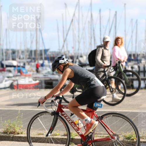 17.08.2025 - KN Förde Triathlon 2025 Yannick Fuchs http://msf.ph/oto/8623526 17.08.2025 09:59:33 Radfahren 140, 204, 246, 139, 144 meine-sportfotos.de