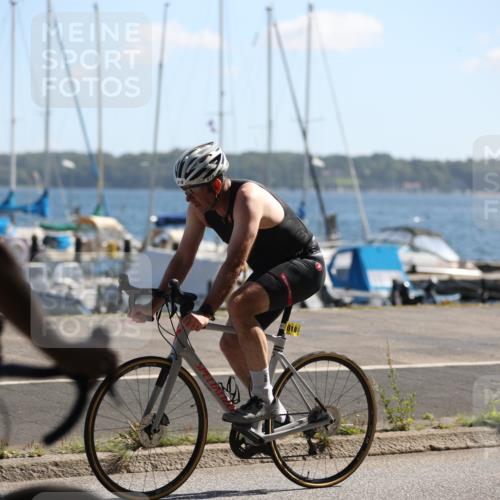 17.08.2025 - KN Förde Triathlon 2025 Yannick Fuchs http://msf.ph/oto/8623560 17.08.2025 11:16:06 Radfahren 285, 296, 310, 328, 335, 344, 368, 618, 626, 628, 630, 285, 288, 306, 389 meine-sportfotos.de