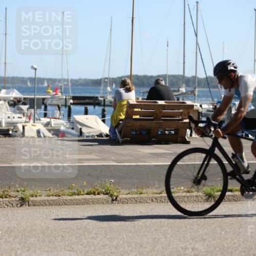 17.08.2025 - KN Förde Triathlon 2025 Yannick Fuchs http://msf.ph/oto/8623619 17.08.2025 11:16:29 Radfahren 297, 361, 632, 642 meine-sportfotos.de