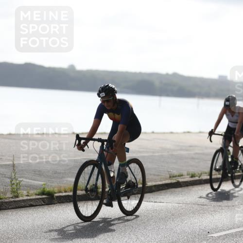 17.08.2025 - KN Förde Triathlon 2025 Yannick Fuchs http://msf.ph/oto/8623675 17.08.2025 10:00:59 Radfahren 153, 164, 181, 200, 213, 137, 238 meine-sportfotos.de