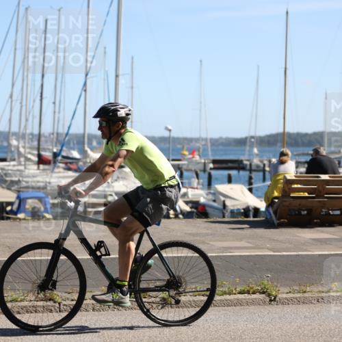 17.08.2025 - KN Förde Triathlon 2025 Yannick Fuchs http://msf.ph/oto/8623733 17.08.2025 11:17:50 Radfahren 335, 385, 608, 628, 304, 310, 319, 368, 608, 618, 626 meine-sportfotos.de