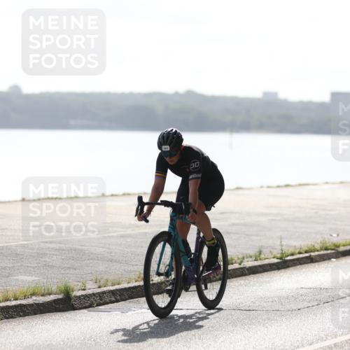 17.08.2025 - KN Förde Triathlon 2025 Yannick Fuchs http://msf.ph/oto/8623743 17.08.2025 10:01:57 Radfahren 189, 221, 179, 192, 240, 241, 248 meine-sportfotos.de