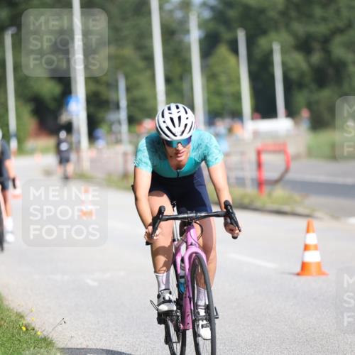 17.08.2025 - KN Förde Triathlon 2025 Yannick Fuchs http://msf.ph/oto/8623774 17.08.2025 10:02:16 Radfahren 141, 159, 161, 220, 231, 250, 194 meine-sportfotos.de