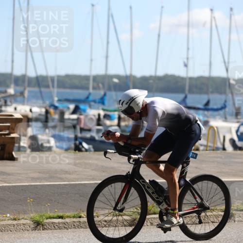 17.08.2025 - KN Förde Triathlon 2025 Yannick Fuchs http://msf.ph/oto/8623812 17.08.2025 11:18:40 Radfahren 274, 294, 299, 316, 631 meine-sportfotos.de
