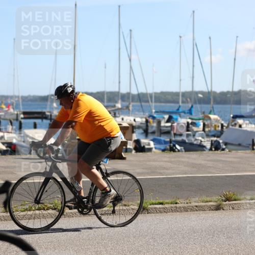17.08.2025 - KN Förde Triathlon 2025 Yannick Fuchs http://msf.ph/oto/8623855 17.08.2025 11:19:22 Radfahren 304, 319, 363, 602, 376, 636 meine-sportfotos.de