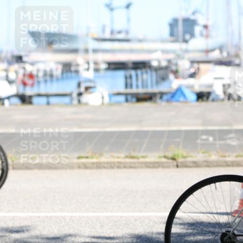 17.08.2025 - KN Förde Triathlon 2025 Yannick Fuchs http://msf.ph/oto/8623895 17.08.2025 11:19:47 Radfahren 270, 278, 302, 320, 331, 340, 385, 390, 615, 269, 325, 331 meine-sportfotos.de
