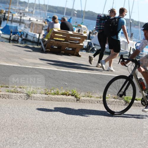 17.08.2025 - KN Förde Triathlon 2025 Yannick Fuchs http://msf.ph/oto/8623926 17.08.2025 11:20:19 Radfahren 324, 365, 375, 604, 607, 312, 321 meine-sportfotos.de