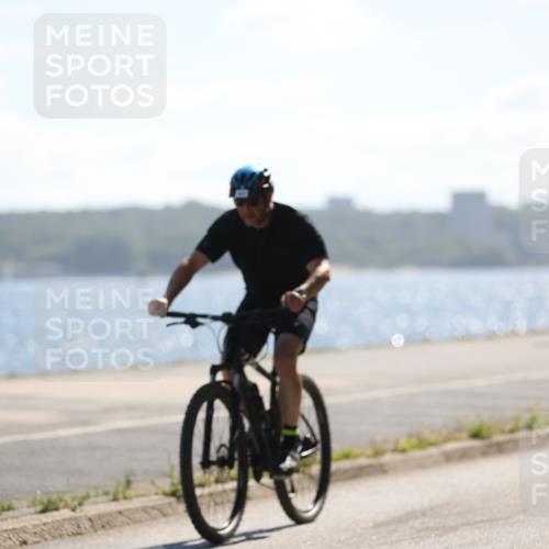 17.08.2025 - KN Förde Triathlon 2025 Yannick Fuchs http://msf.ph/oto/8623965 17.08.2025 11:21:01 Radfahren 269, 272, 275, 287, 293, 327, 364, 601, 602, 318 meine-sportfotos.de