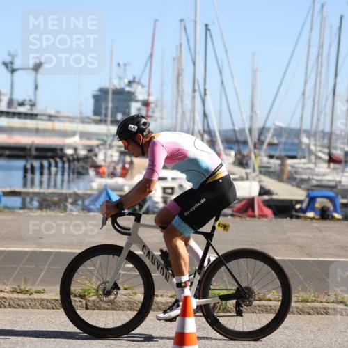 17.08.2025 - KN Förde Triathlon 2025 Yannick Fuchs http://msf.ph/oto/8624000 17.08.2025 11:21:24 Radfahren 325, 331, 363, 390, 620, 639, 270, 343 meine-sportfotos.de