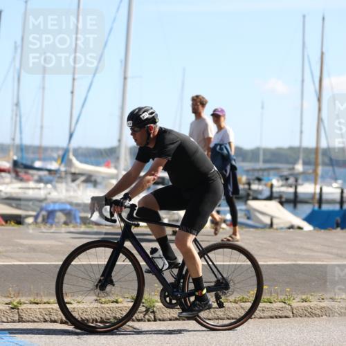 17.08.2025 - KN Förde Triathlon 2025 Yannick Fuchs http://msf.ph/oto/8624016 17.08.2025 11:23:41 Radfahren 273, 280, 330, 348, 351, 360, 617, 339, 374, 387, 613, 638 meine-sportfotos.de