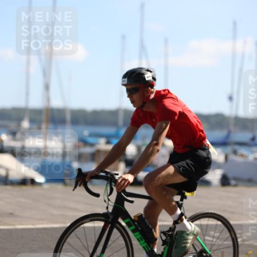 17.08.2025 - KN Förde Triathlon 2025 Yannick Fuchs http://msf.ph/oto/8624096 17.08.2025 11:24:42 Radfahren 303, 370, 621, 326, 371, 616 meine-sportfotos.de