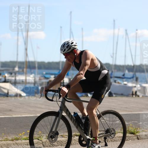 17.08.2025 - KN Förde Triathlon 2025 Yannick Fuchs http://msf.ph/oto/8624106 17.08.2025 11:24:48 Radfahren 303, 306, 328, 373, 389, 370, 621 meine-sportfotos.de