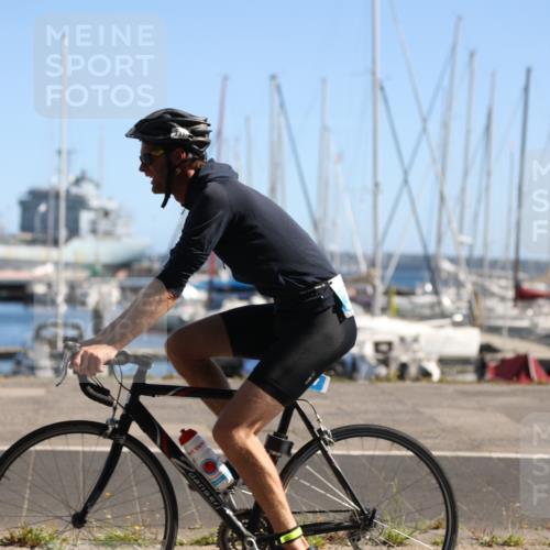 17.08.2025 - KN Förde Triathlon 2025 Yannick Fuchs http://msf.ph/oto/8624135 17.08.2025 11:25:17 Radfahren 266, 330, 337, 384, 609, 625, 308, 309, 374, 613, 638 meine-sportfotos.de