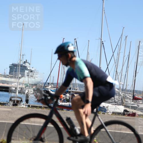 17.08.2025 - KN Förde Triathlon 2025 Yannick Fuchs http://msf.ph/oto/8624151 17.08.2025 11:25:30 Radfahren 261, 285, 288, 295, 296, 307, 377, 617, 629, 630, 632, 633, 266, 330, 377 meine-sportfotos.de