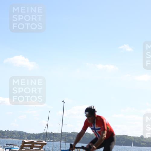 17.08.2025 - KN Förde Triathlon 2025 Yannick Fuchs http://msf.ph/oto/8624156 17.08.2025 11:25:31 Radfahren 261, 285, 288, 295, 296, 307, 610, 617, 629, 630, 632, 633, 261, 266, 330, 377 meine-sportfotos.de
