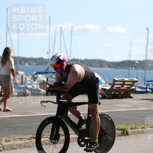 17.08.2025 - KN Förde Triathlon 2025 Yannick Fuchs http://msf.ph/oto/8624244 17.08.2025 11:27:02 Radfahren 274, 285, 294, 295, 606, 625, 629, 346, 609, 633 meine-sportfotos.de
