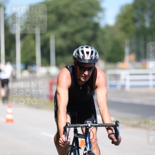 17.08.2025 - KN Förde Triathlon 2025 Yannick Fuchs http://msf.ph/oto/8624300 17.08.2025 11:27:57 Radfahren 264, 282, 320, 323, 369, 627, 268, 319, 382, 615, 618, 624 meine-sportfotos.de
