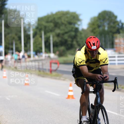 17.08.2025 - KN Förde Triathlon 2025 Yannick Fuchs http://msf.ph/oto/8624317 17.08.2025 11:28:07 Radfahren 297, 304, 369, 626, 264, 320, 369 meine-sportfotos.de