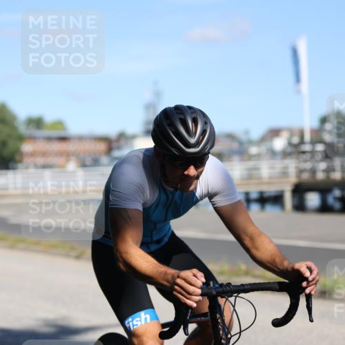 17.08.2025 - KN Förde Triathlon 2025 Yannick Fuchs http://msf.ph/oto/8624322 17.08.2025 11:28:09 Radfahren 297, 304, 626, 369 meine-sportfotos.de
