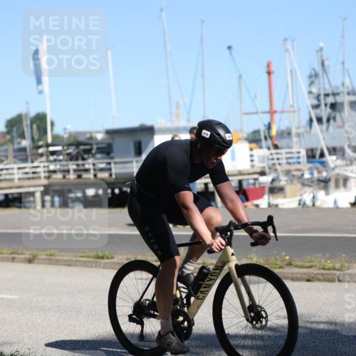 17.08.2025 - KN Förde Triathlon 2025 Yannick Fuchs http://msf.ph/oto/8624353 17.08.2025 11:30:59 Radfahren 270, 302, 312, 325, 334, 607, 324, 604 meine-sportfotos.de