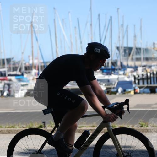 17.08.2025 - KN Förde Triathlon 2025 Yannick Fuchs http://msf.ph/oto/8624355 17.08.2025 11:30:59 Radfahren 270, 302, 312, 325, 334, 607, 324, 604 meine-sportfotos.de