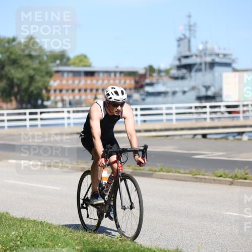 17.08.2025 - KN Förde Triathlon 2025 Yannick Fuchs http://msf.ph/oto/8624359 17.08.2025 11:31:06 Radfahren 275, 287, 302, 312, 325, 334, 607, 631, 270, 334 meine-sportfotos.de