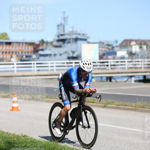 17.08.2025 - KN Förde Triathlon 2025 Yannick Fuchs http://msf.ph/oto/8624385 17.08.2025 11:31:24 Radfahren 265, 316, 376, 605, 641, 267 meine-sportfotos.de