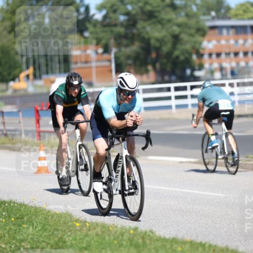 17.08.2025 - KN Förde Triathlon 2025 Yannick Fuchs http://msf.ph/oto/8624426 17.08.2025 11:31:42 Radfahren 273, 318, 321, 327, 331, 603, 283, 311, 321, 387, 620 meine-sportfotos.de