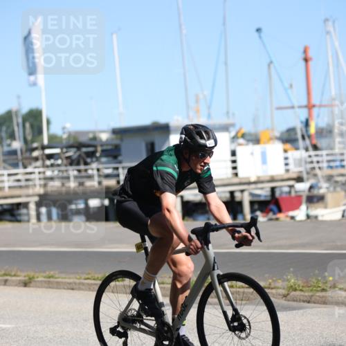 17.08.2025 - KN Förde Triathlon 2025 Yannick Fuchs http://msf.ph/oto/8624430 17.08.2025 11:31:43 Radfahren 273, 280, 318, 327, 331, 603, 634, 283, 311, 321, 387, 620 meine-sportfotos.de