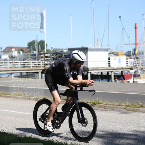 17.08.2025 - KN Förde Triathlon 2025 Yannick Fuchs http://msf.ph/oto/8624475 17.08.2025 11:32:15 Radfahren 281, 306, 338, 379, 389, 611, 272 meine-sportfotos.de