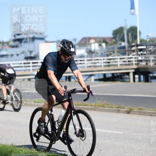 17.08.2025 - KN Förde Triathlon 2025 Yannick Fuchs http://msf.ph/oto/8624483 17.08.2025 11:32:23 Radfahren 281, 306, 338, 364, 375, 379, 389, 306, 389, 611 meine-sportfotos.de