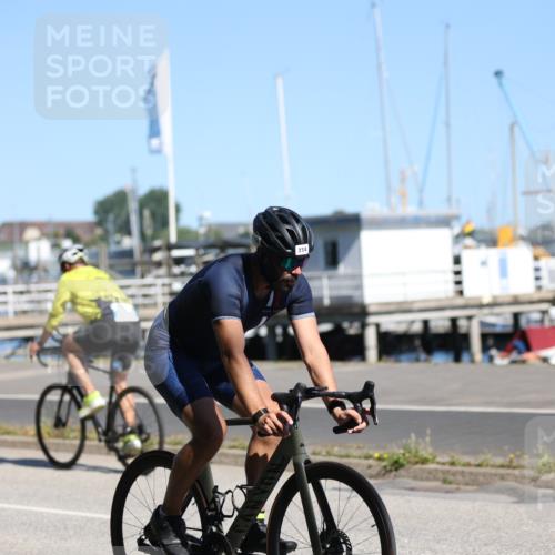 17.08.2025 - KN Förde Triathlon 2025 Yannick Fuchs http://msf.ph/oto/8624511 17.08.2025 11:32:48 Radfahren 325, 334, 348, 360, 365, 607, 263, 363, 365 meine-sportfotos.de