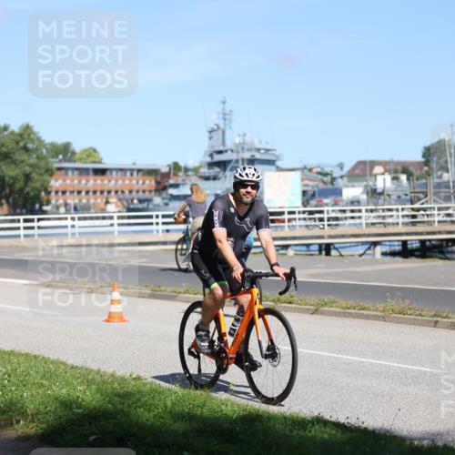 17.08.2025 - KN Förde Triathlon 2025 Yannick Fuchs http://msf.ph/oto/8624530 17.08.2025 11:32:58 Radfahren 302, 325, 348, 348, 360, 607 meine-sportfotos.de
