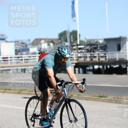 17.08.2025 - KN Förde Triathlon 2025 Yannick Fuchs http://msf.ph/oto/8624595 17.08.2025 11:33:33 Radfahren 293, 311, 329, 339, 341, 343, 371, 374, 613, 633, 638, 280, 284, 296, 329, 350, 601, 642 meine-sportfotos.de