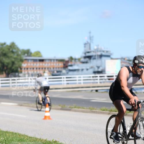 17.08.2025 - KN Förde Triathlon 2025 Yannick Fuchs http://msf.ph/oto/8624605 17.08.2025 11:33:40 Radfahren 293, 306, 343, 356, 374, 389, 613, 638, 311, 339, 341, 371, 633 meine-sportfotos.de