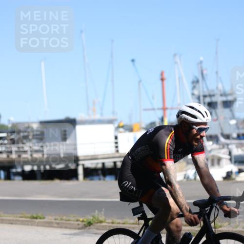 17.08.2025 - KN Förde Triathlon 2025 Yannick Fuchs http://msf.ph/oto/8624613 17.08.2025 11:33:42 Radfahren 281, 293, 306, 343, 356, 370, 389, 613, 638, 311, 371, 374, 633 meine-sportfotos.de