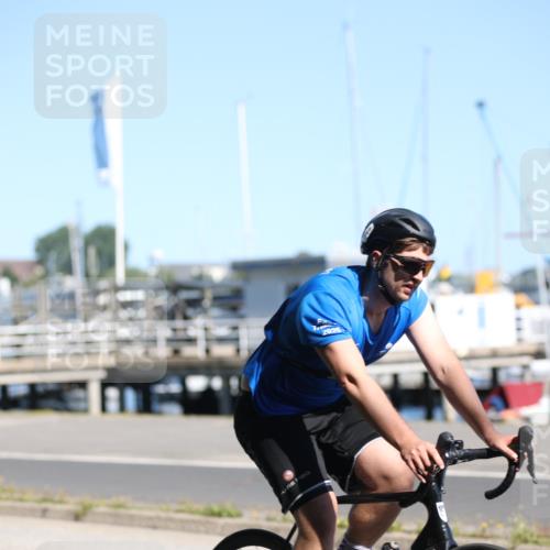 17.08.2025 - KN Förde Triathlon 2025 Yannick Fuchs http://msf.ph/oto/8624664 17.08.2025 11:34:41 Radfahren 303, 309, 328, 348, 360, 363, 365, 608, 616, 300, 632 meine-sportfotos.de